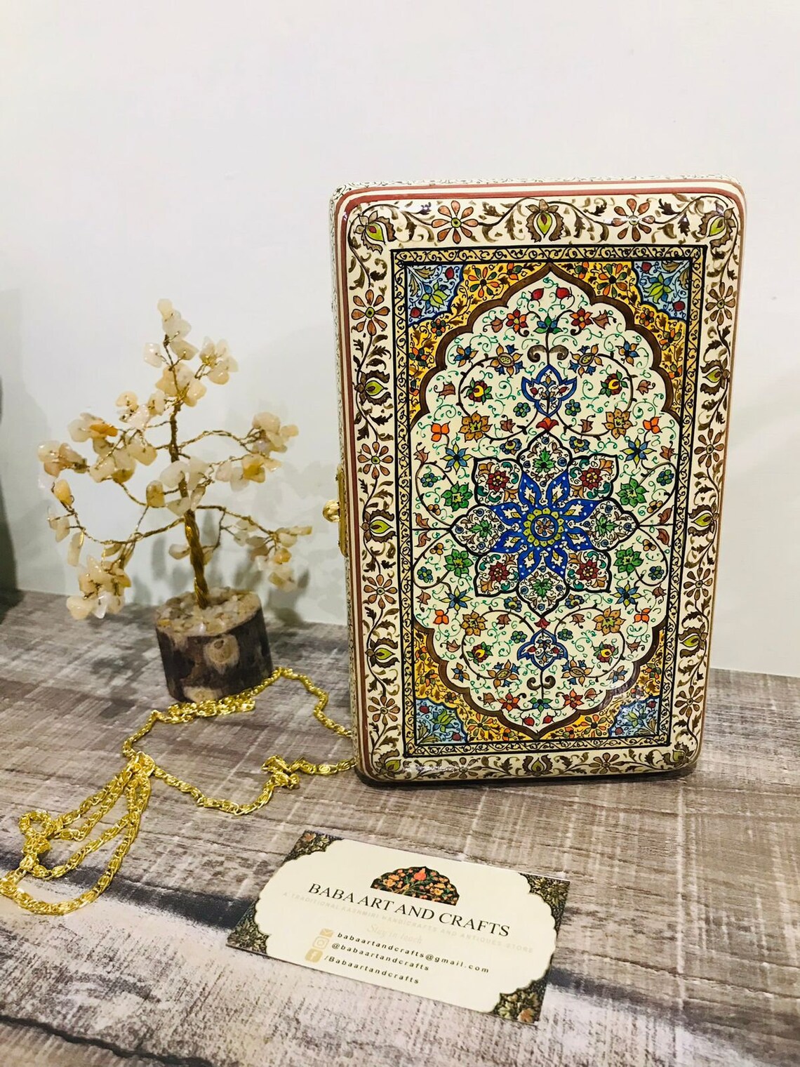 Paper Mache Wallets, Clutches with handpainted paper mache art, Papier mache clutches from Kashmir