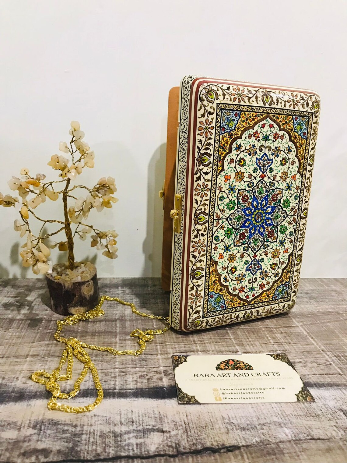 Paper Mache Wallets, Clutches with handpainted paper mache art, Papier mache clutches from Kashmir