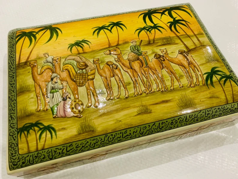 Vinatge Jewellery Box , Papier Mache Box from Kashmir, Hand Painted Mughal Jewellery box
