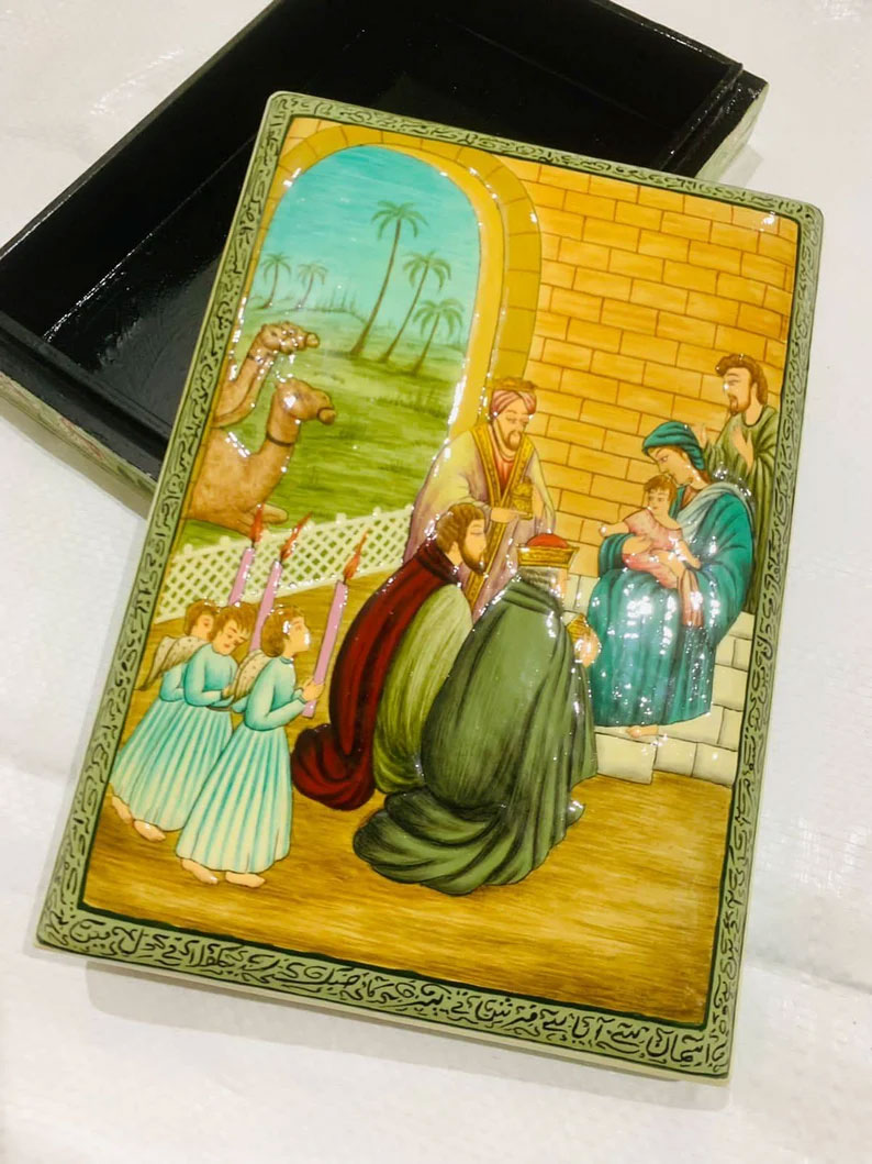 Paper Mache box, Antique Paper Mache Box, hand painted Vintage Box, mughal design box, paper mache jewellery box, handmade paper mache box