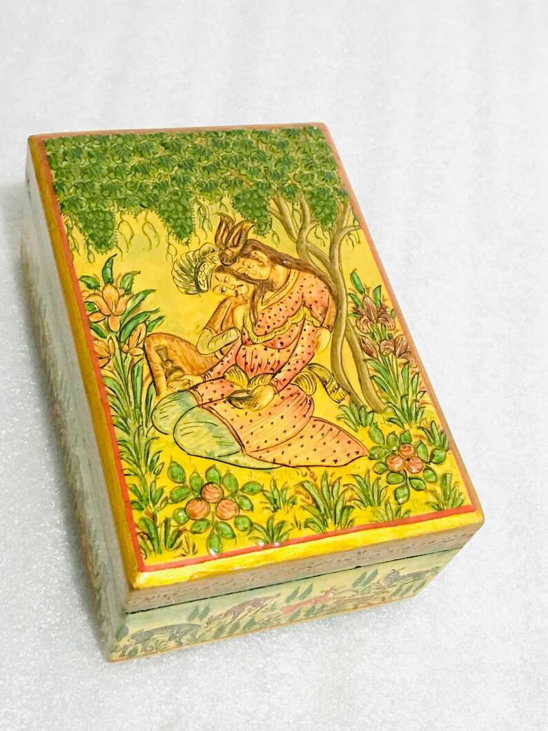 Hand painted paper mache box, kashmiri paper mache box