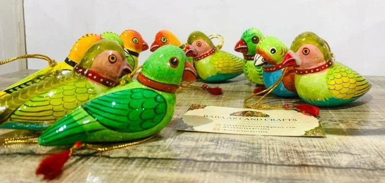  Set of 6 Hand painted parrots, Hand painted Paper mache birds, paper mache Ornaments, Handmade Christmas Baubles, Handmade Birds hangings